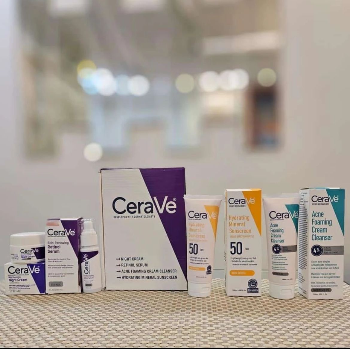 CeraVe Facial Kit for Acne-Prone Skin – Retinol Serum, Cleanser, Night Cream & Sunscreen